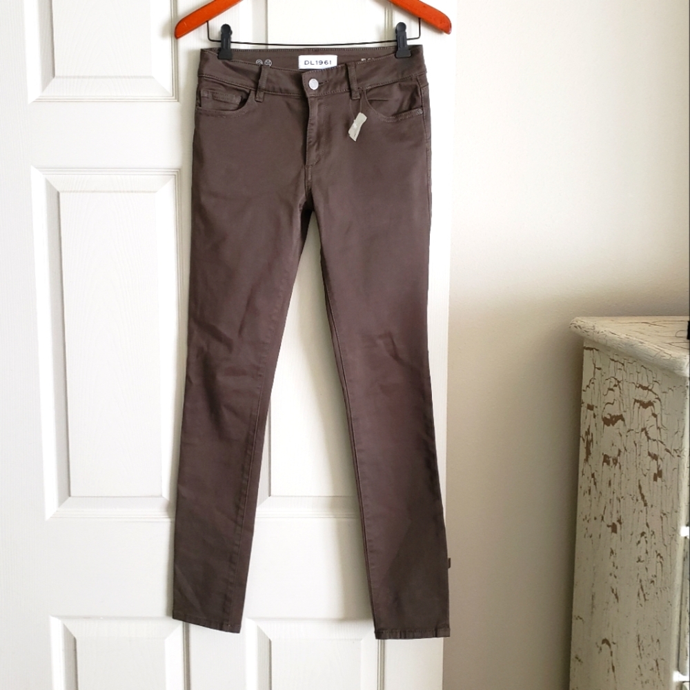 NEW DL1961 26 Florence Instasculpt Clover